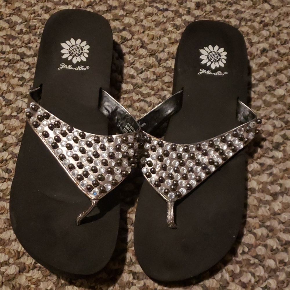 Yellow Box black and silver flip flops